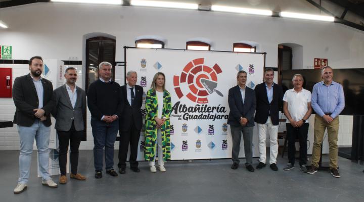 APEC Guadalajara colabora en la organizaci�n de la exposici�n del 20 aniversario del Concurso de Alba�iler�a Ciudad de Guadalajara