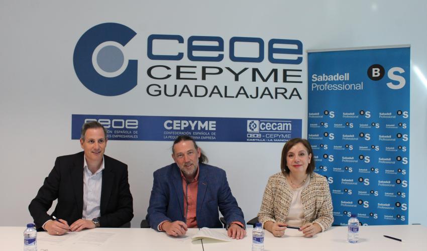 La Asociaci�n provincial de Empresas de Limpieza de Guadalajara y Banco Sabadell firman un convenio de colaboraci�n