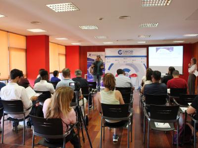 APEDEGU celebra una jornada formativa para analizar el talento, el empleo y la ley del deporte