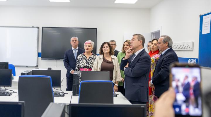 El presidente de Castilla-La Mancha inaugura las nuevas instalaciones de CEOE-CEPYME Guadalajara 