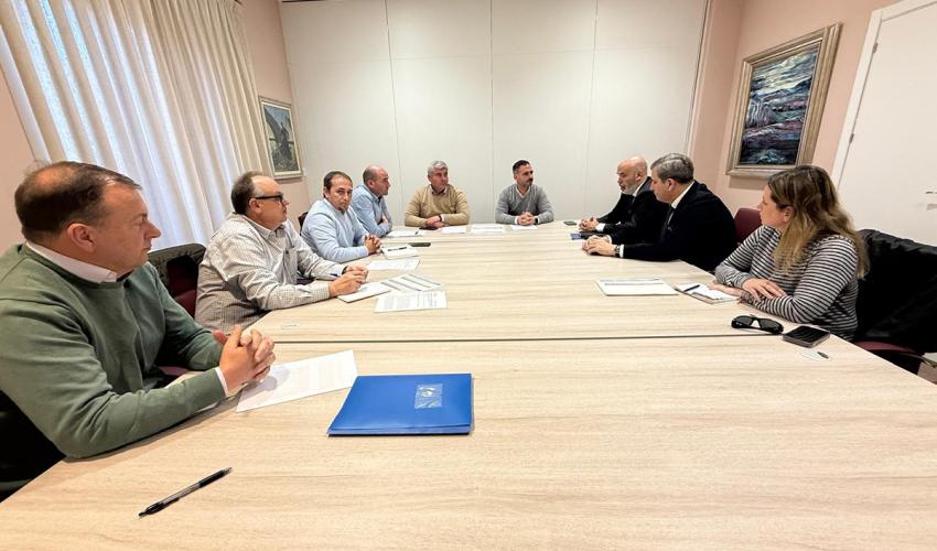 La Asociaci�n de Autotaxi de Guadalajara se re�ne con el Ayuntamiento para avanza en la mejora del servicio de autotaxi