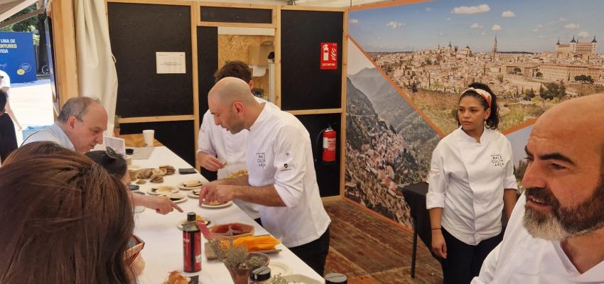 Javier Hern�ndez, del Restaurante Las Horneras de Cobeta, particip� en la edici�n de Tast a La Rambla 2026 en Barcelona
