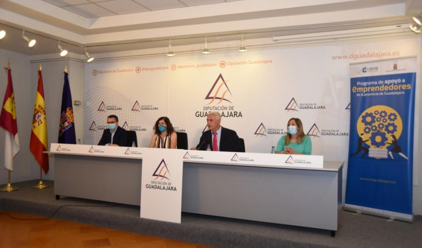 La Diputaci�n y CEOE-CEPYME Guadalajara presentan el plan de apoyo al emprendimiento en 2020