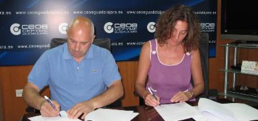 FEDECO y Viajes L�nea Tours firman un convenio de colaboraci�n