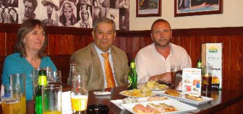 Comienza el fin de semana de 'Compra y Tapea' por Cabanillas