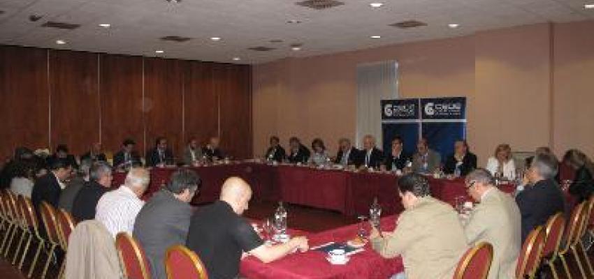 La Junta Directiva y el Comit� Asesor de CEOE-CEPYME Guadalajara se re�ne con el PP provincial