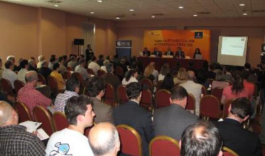 Los empresarios alcarre�os conocen el V Plan de Vivienda y Rehabilitaci�n de CLM