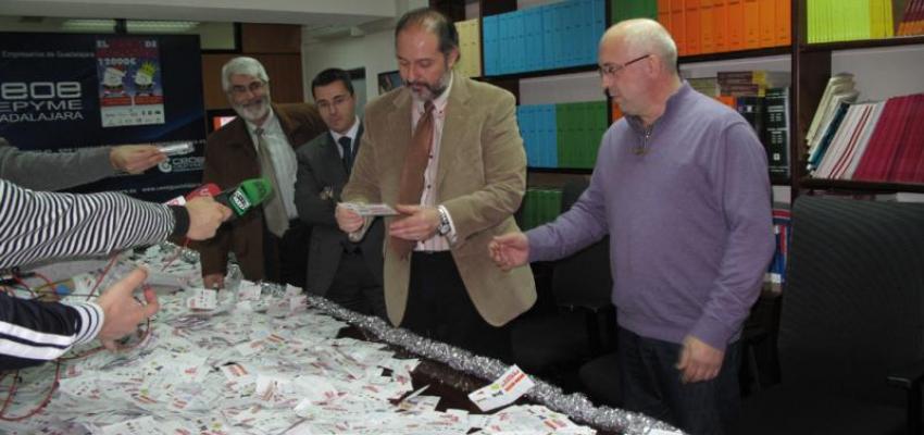 Fernando Bernardo Gimeno, ganador del primer sorteo del doble de navidad de FEDECO
