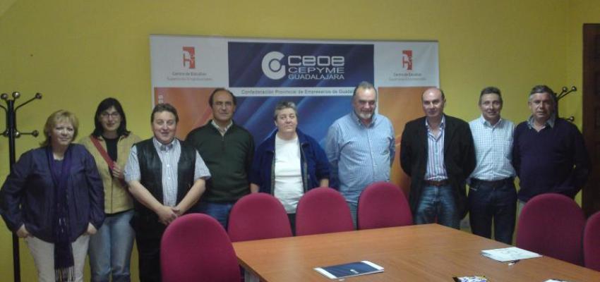 Empresarios seguntinos se re�nen con el candidato del PP a la alcald�a