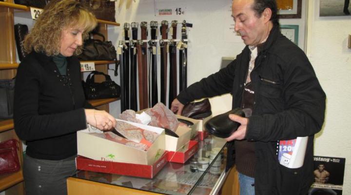 Fernando Bernado Gimeno se gasta los 6.000 euros del doble de navidad en 16 establecimientos