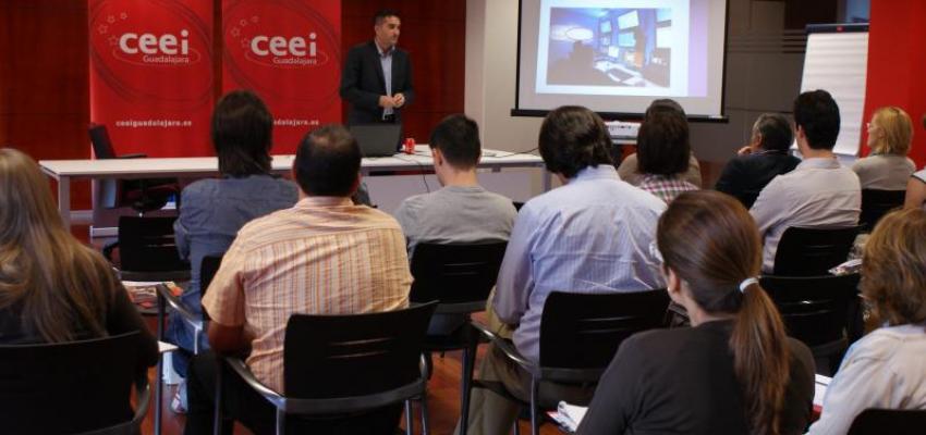 El CEEI de Guadalajara inicia el ciclo de talleres de oto�o con an�lisis Web