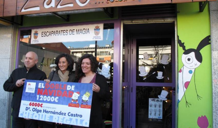 Olga Hern�ndez se gasta los 6.000 euros del doble de navidad en 17 establecimientos