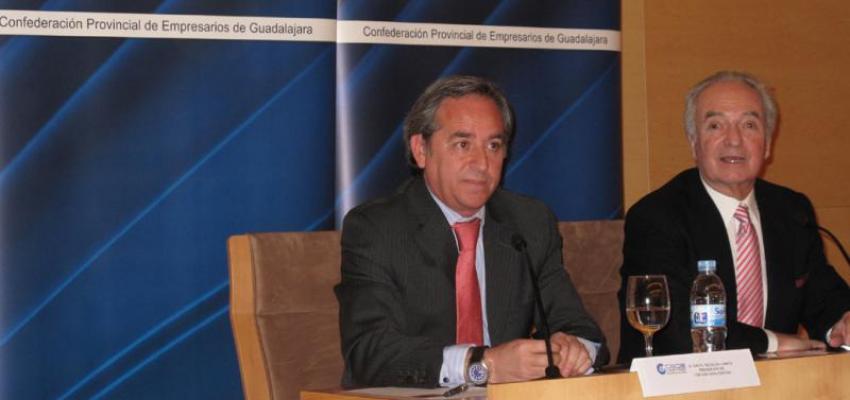 La realidad empresarial, contada por �ngel Nicol�s, atrae a gran n�mero de empresarios en el foro de CEOE-CEPYME Guadalajara