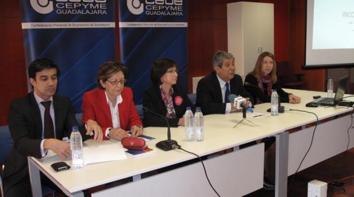 M�s de 60 empresarios conocen las novedades de los Incoterms 2010