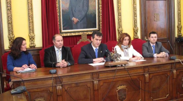 �Miguel �ngel & Isabel�, ganador del Concurso de Escaparates