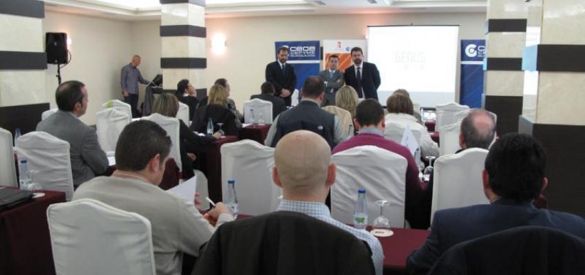 M�s de 30 empresarios aprenden el manejo de incidentes cr�ticos ante los medios de comunicaci�n