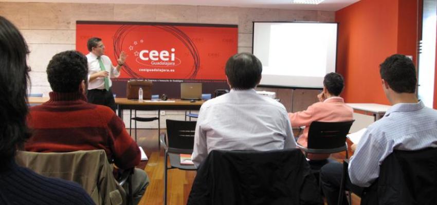 Los instrumentos financieros de cobro centran la 5� c�psula de conocimiento del CEEI de Guadalajara