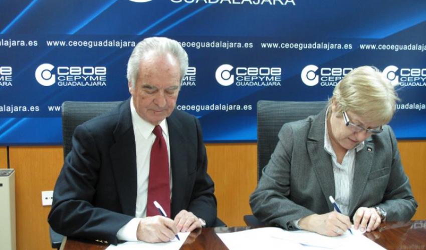 CEOE-CEPYME Guadalajara firma un convenio de colaboraci�n con Cruz Roja