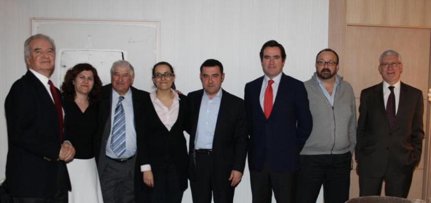 CONFEMADERA rinde homenaje a su presidente honor�fico, Pedro Garc�a Moya 