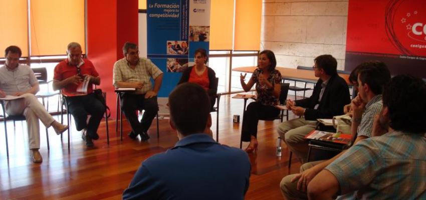 Gran �xito de los talleres �Emprendedores en el desierto�