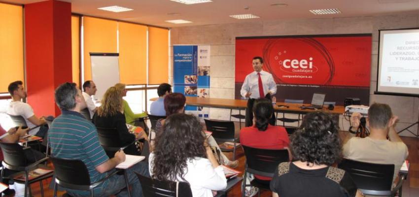 Las c�psulas de conocimiento del CEEI de Guadalajara entran en su recta final con la direcci�n de los recursos humanos