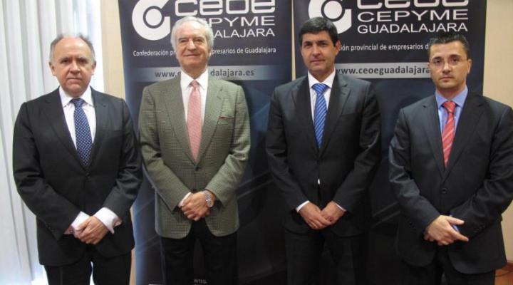 CEOE-CEPYME Guadalajara firma un convenio de colaboraci�n con Ruiz-Ayucar 