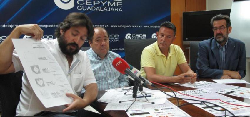 Arriacasaurio, la huella de un dinosaurio, es el dise�o elegido para el XV Concurso Provincial de Alba�iler�a 