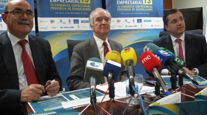 Agust�n de Grandes presenta el 10� Congreso Empresarial y los Premios Excelencia empresarial 2013