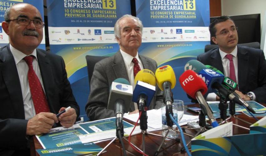 Agust�n de Grandes presenta el 10� Congreso Empresarial y los Premios Excelencia empresarial 2013