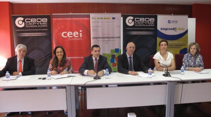 CEOE-CEPYME Guadalajara y el CEEI alcarre�o clausuran los cursos de comunicaci�n y marketing y gesti�n financiera de la plataforma Yoquieroamipyme 