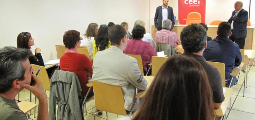 El CEEI de Guadalajara presenta en El Casar la Gu�a PYME 2.0