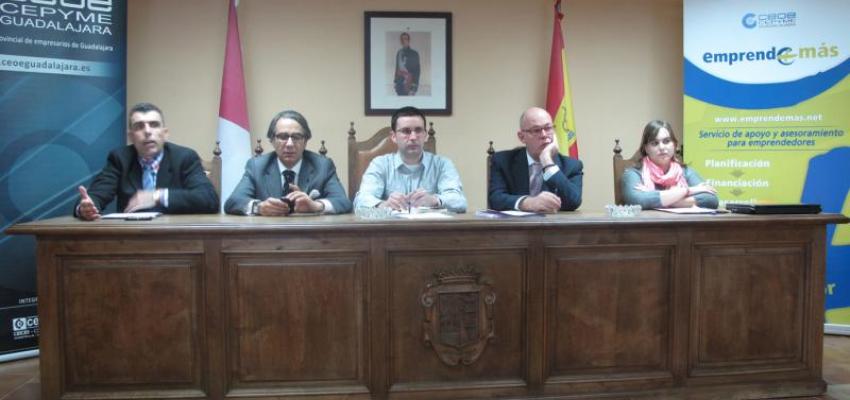 Los t�cnicos de Emprende+m�s Guadalajara visitan Humanes para fomentar el esp�ritu emprendedor