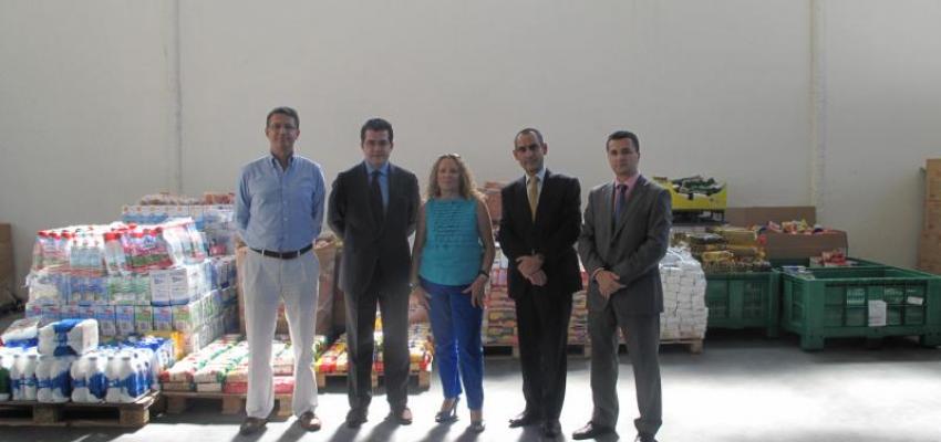La fundaci�n Delivering Better Lives (DBL) de UTi, en colaboraci�n con el Corte Ingl�s, Mercadona y CEOE-CEPYME Guadalajara, recogen 7.500 kilos de alimentos