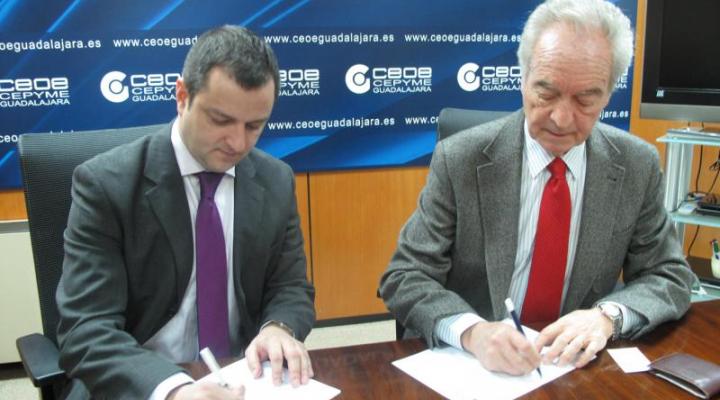 CEOE-CEPYME Guadalajara firma un convenio de colaboraci�n facilitar a sus asociados el estudio del ahorro de costes en su factura energ�tica