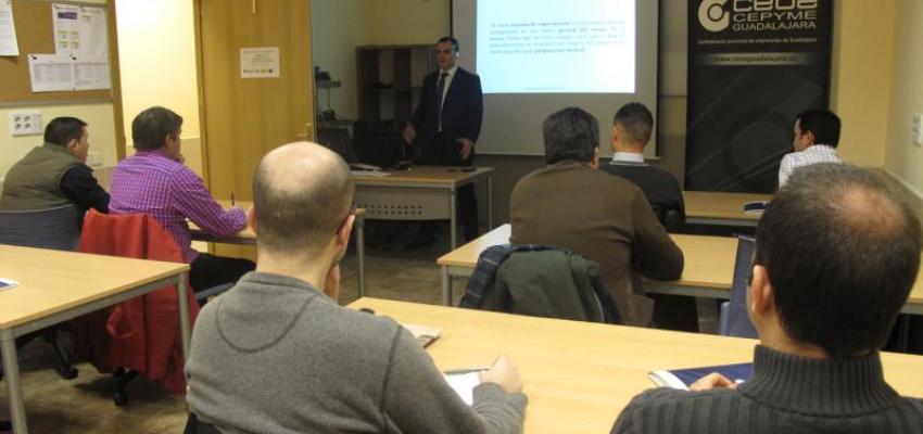 Celebrado el seminario de trading en bolsa y mercados financieros organizado por CEOE-CEPYME Guadalajara