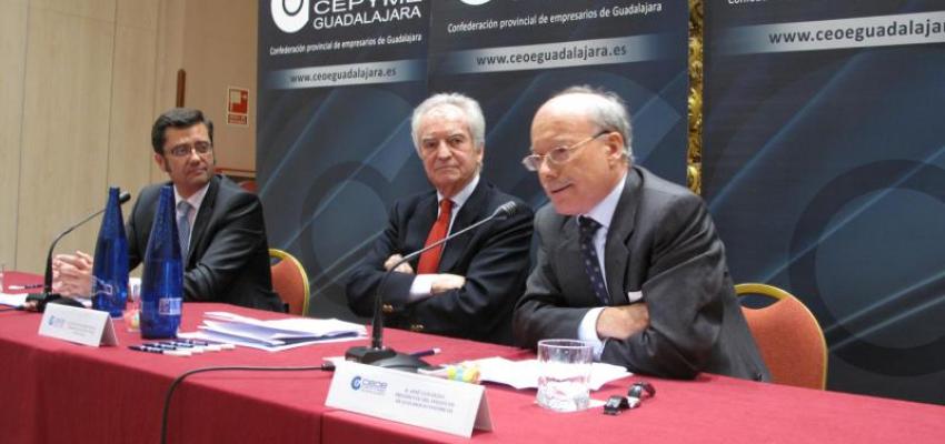 Jos� Luis Feito habla de recuperaci�n econ�mica en el foro empresarial de CEOE-CEPYME Guadalajara
