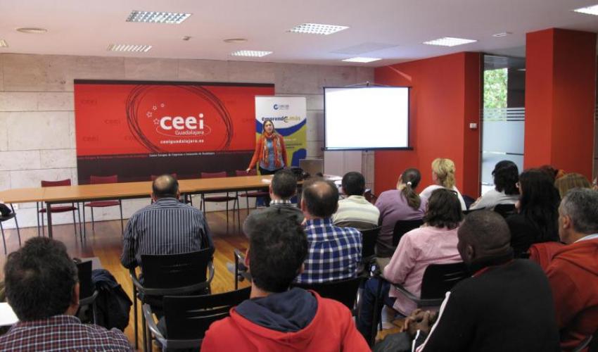 CEOE-CEPYME Guadalajara, a trav�s del programa Emprende+m�s de CECAM contin�a con el fomento del emprendimiento con dos nuevas jornadas