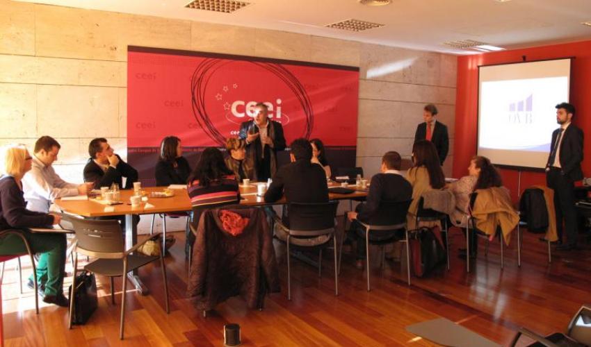 Las presentaciones de productos y servicios centran una nueva reuni�n de GuadaNetWork 