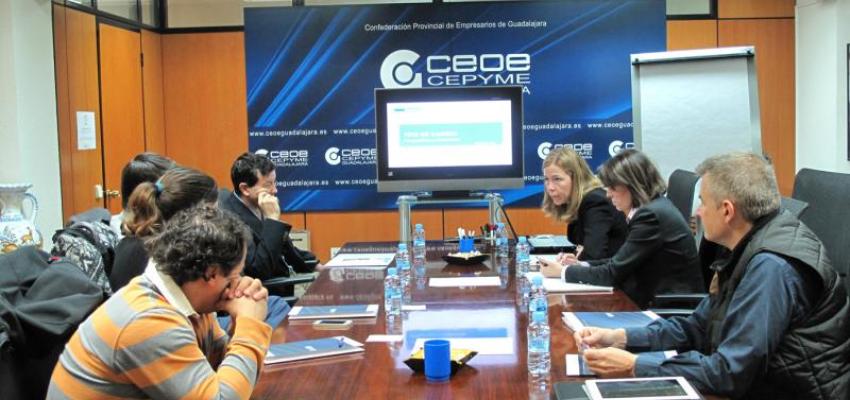 CEOE-CEPYME Guadalajara desarrolla una jornada formativa sobre las divisas y sus riesgos