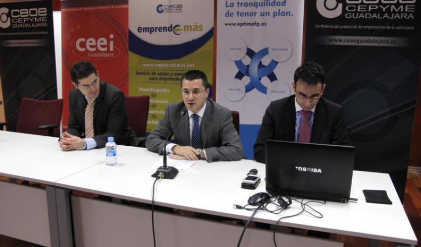 Los empresarios alcarre�os se interesan por los m�todos de ahorro para el futuro