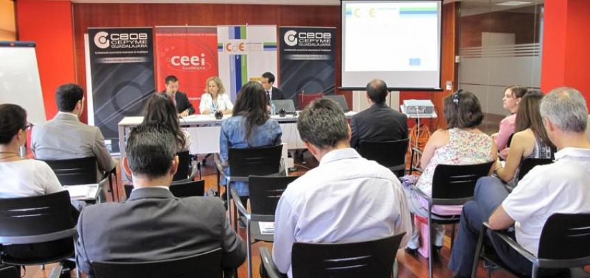 Empresarios alcarre�os se forman en estrategias de financiaci�n y Social Media