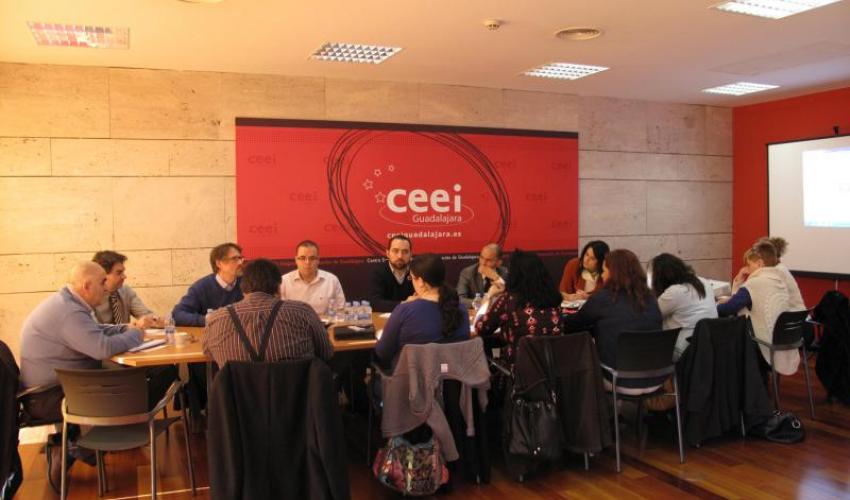 GuadaNetWork celebra su �ltima reuni�n del a�o 