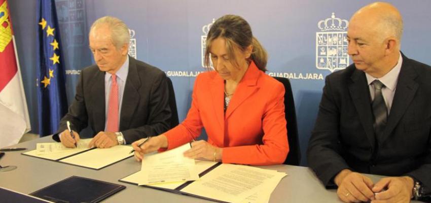 Guarinos: �Nuestro compromiso con el tejido empresarial de la provincia es firme para impulsar la industria, el comercio y el turismo�