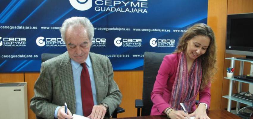 CEOE-CEPYME Guadalajara y Liberbank CCM firman un convenio de colaboraci�n