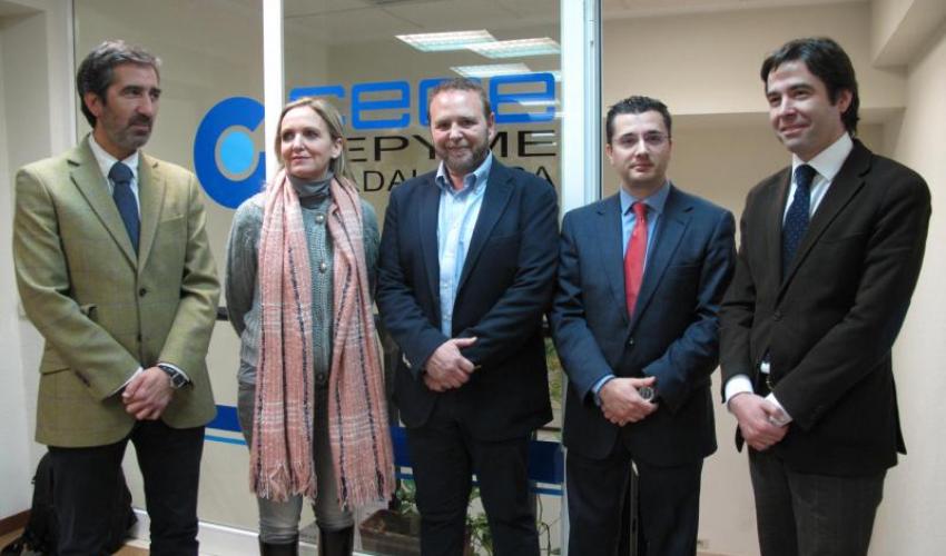 Casero se re�ne con la Federaci�n Provincial de Turismo de Guadalajara