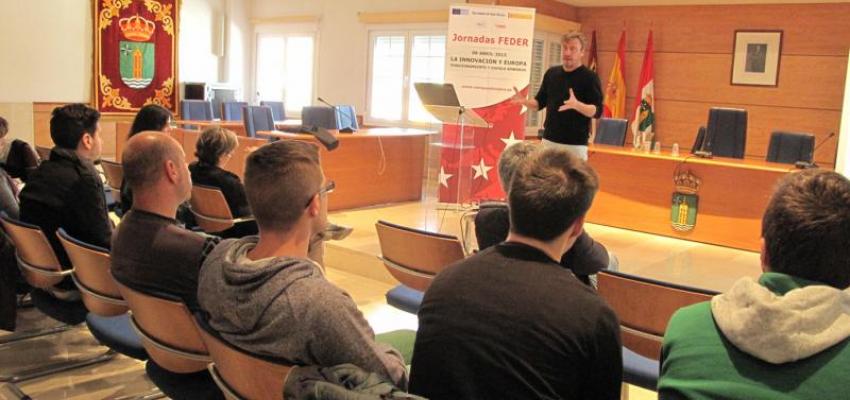 Los emprendedores y empresarios de Cabanillas aprenden como presentar un proyecto europeo