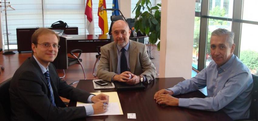 CEAT Castilla-La Mancha traslada al viceconsejero de empleo sus propuestas para los aut�nomos de la regi�n