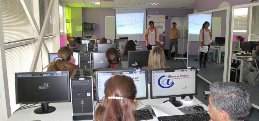 Los emprendedores de Alovera se interesan por los pr�ximos programas de trabajo europeos