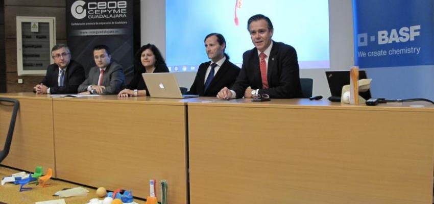 Presentado el primer concurso de dise�o industrial del mueble para estudiantes de la UAH