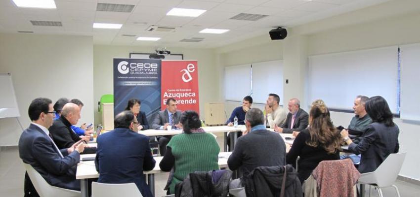 GuadaNetWork se traslada hasta Azuqueca para una nueva reuni�n de AzuNetWork 